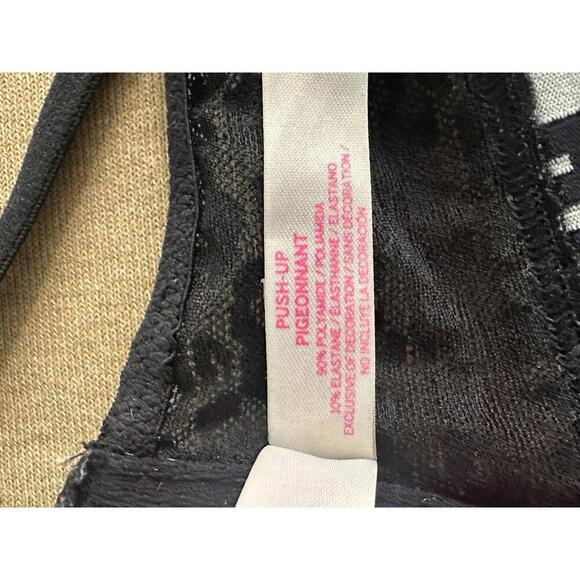 PINK Victoria's Secret lace strappy racerback push-up pigeonnant bra Size 32D - Picture 10 of 10